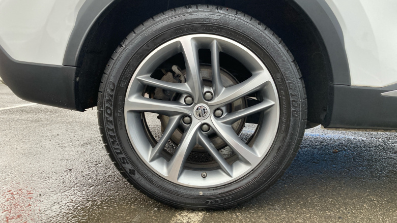 MG Hs 1.5 T-GDI Exclusive 5dr Petrol Hatchback